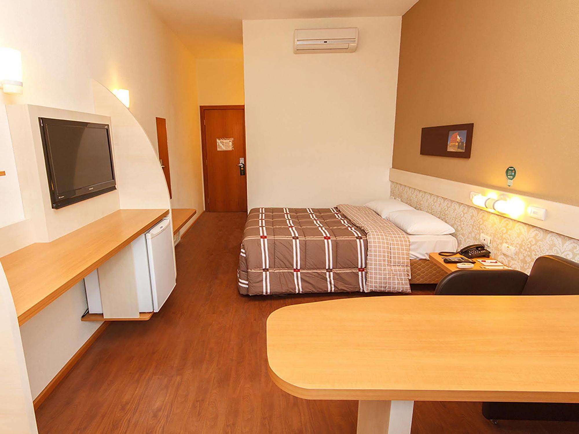 10 Hotel Curitiba